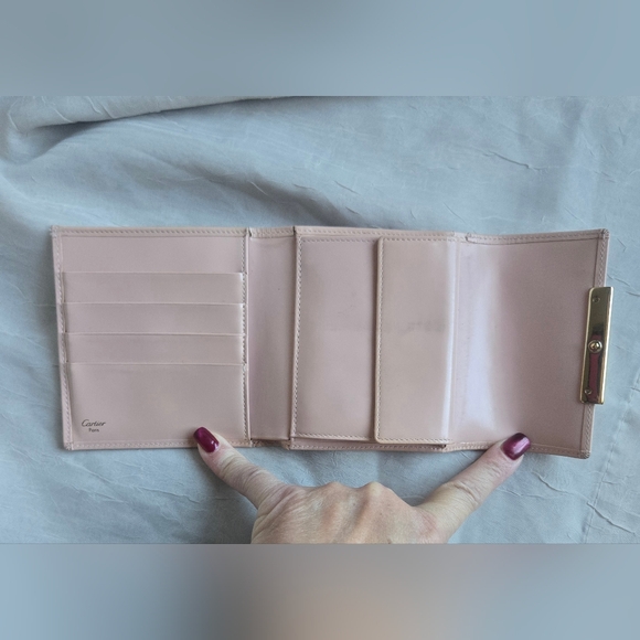 Cartier Love Bifold Wallet in Pink Patent Leather - Picture 10 of 13